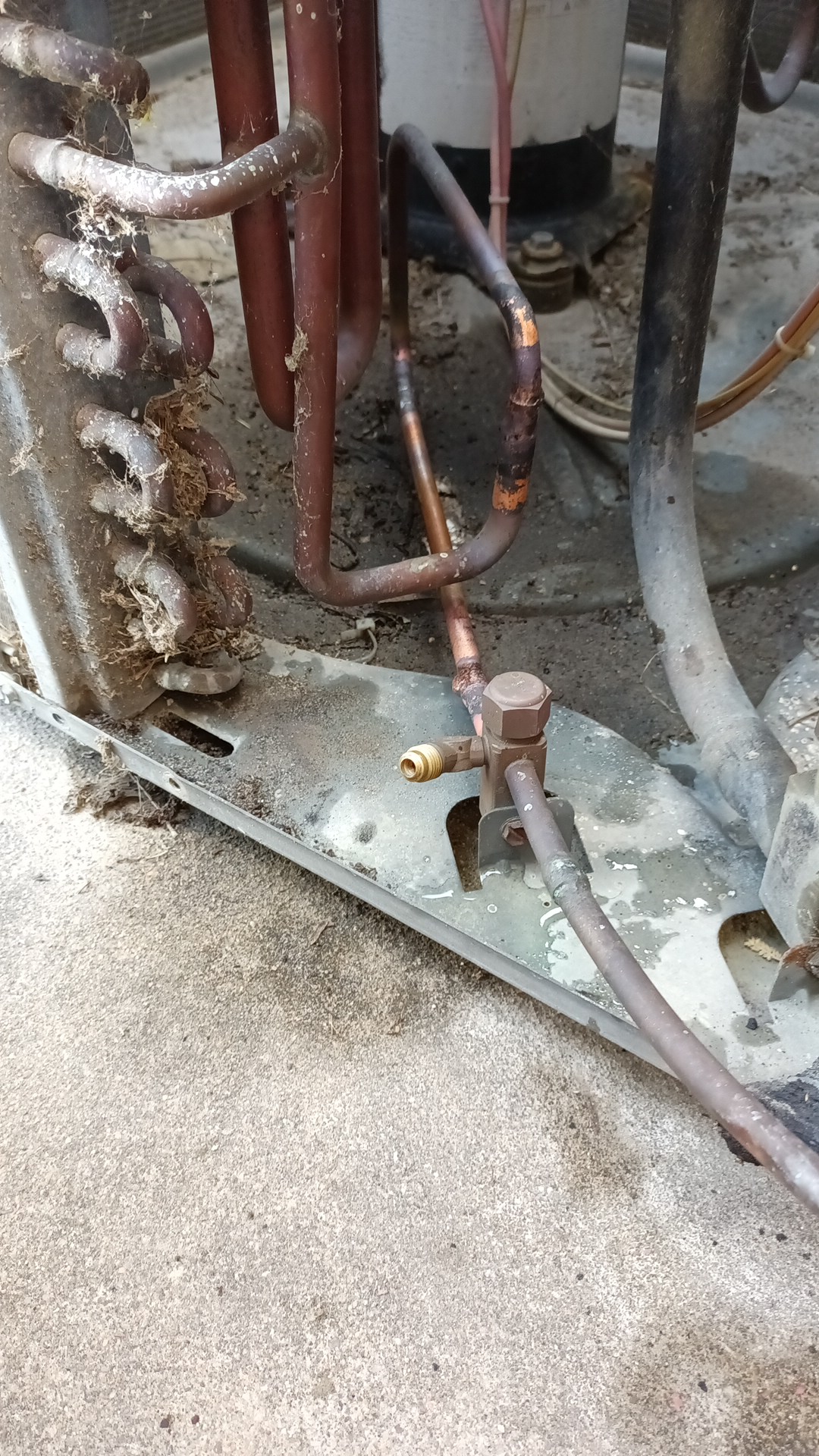 Corroded evaporator coil tubing repair